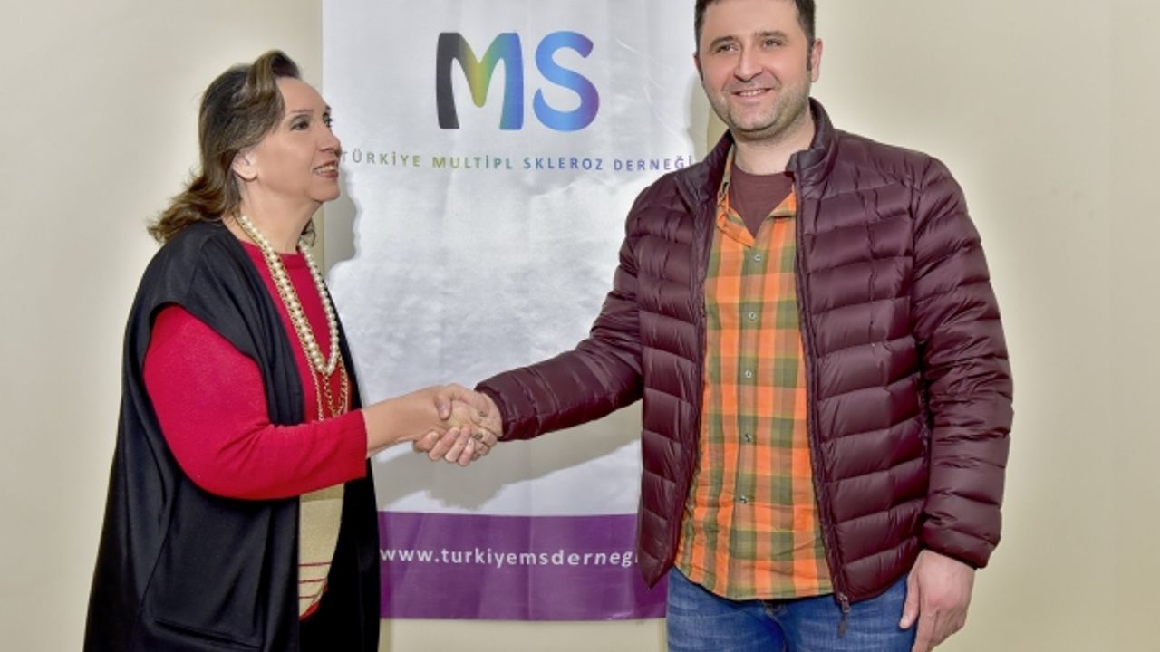 İkinci Albümün Satış Geliri MS Hastalarına Gidiyor