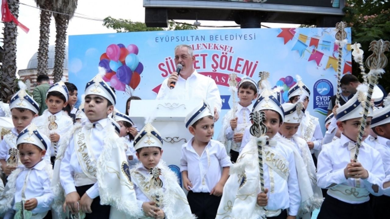 Eyüpsultan Belediyesi'nden muhteşem sünnet şöleni!