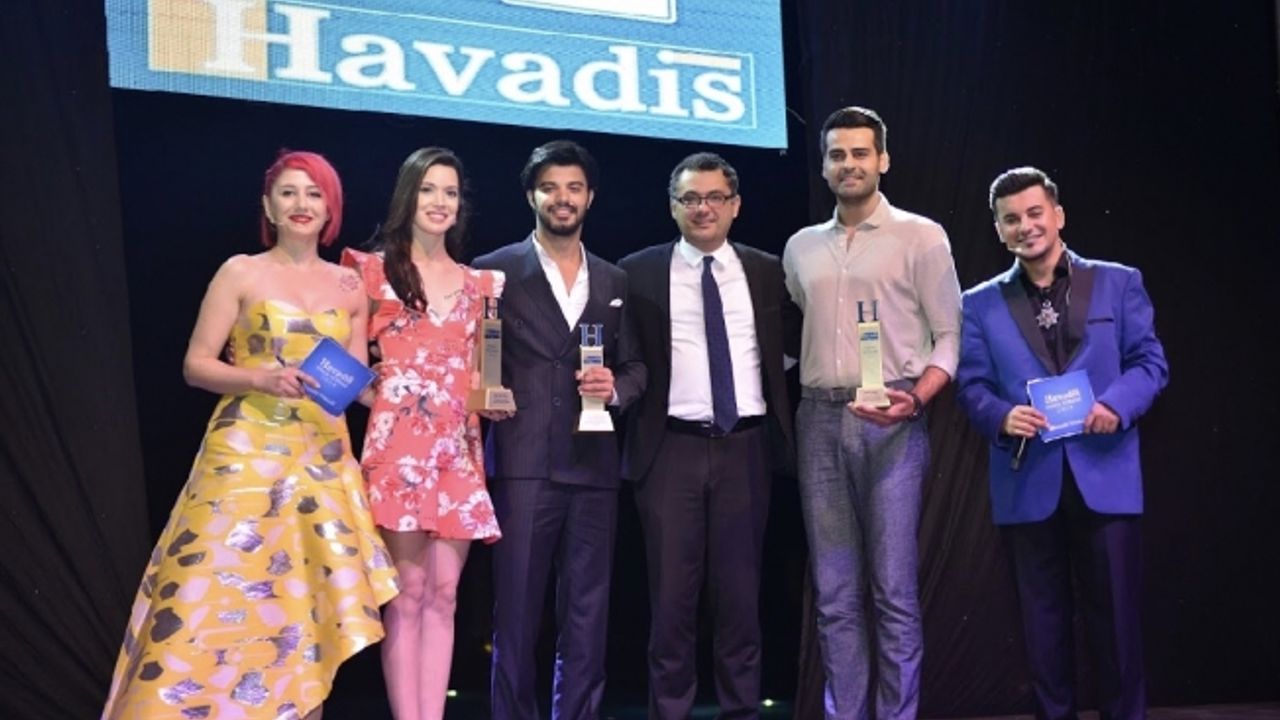 HAZAL SUBAŞI’YA EN İYİ KADIN OYUNCU ÖDÜLÜ