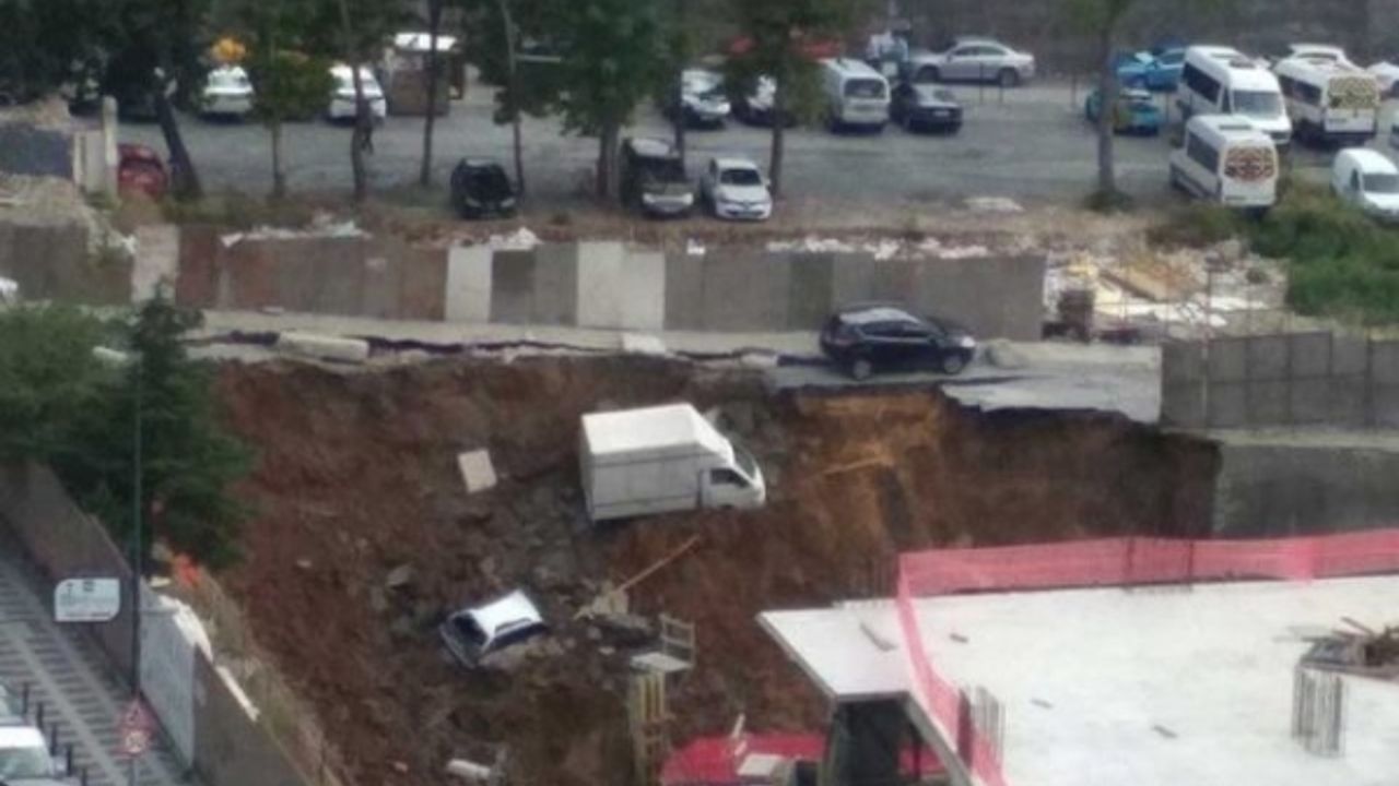 Ümraniye'de istinat duvarı çöktü! Olay yerine itfaiye ve polis ekipleri sevk edildi