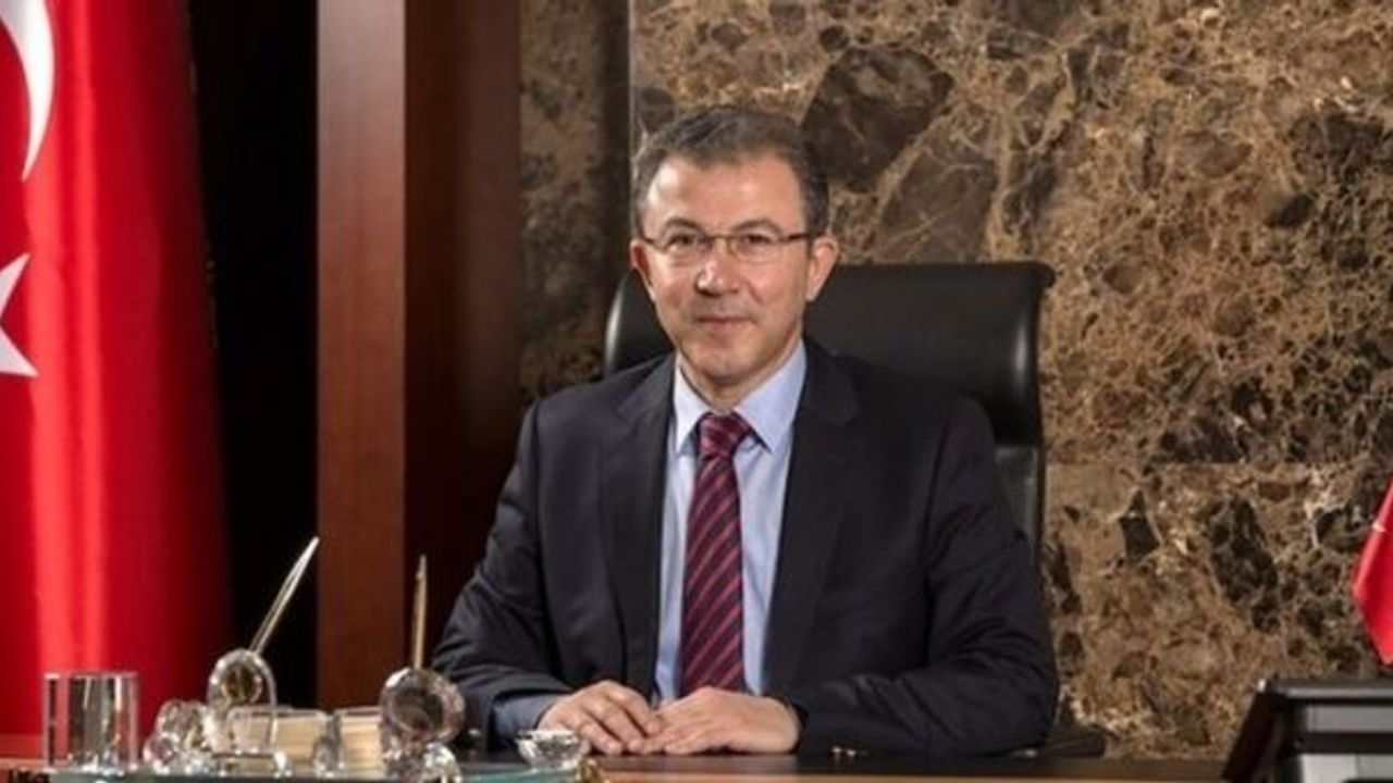 EYÜPSULTAN BELEDİYE BAŞKANI DENİZ KÖKEN OLDU