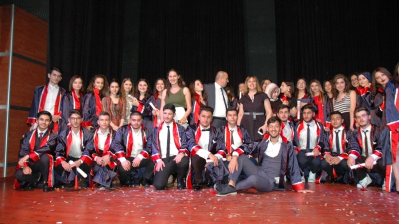 Sınav Lisesi Göktürk 2019 Mezuniyet Töreni