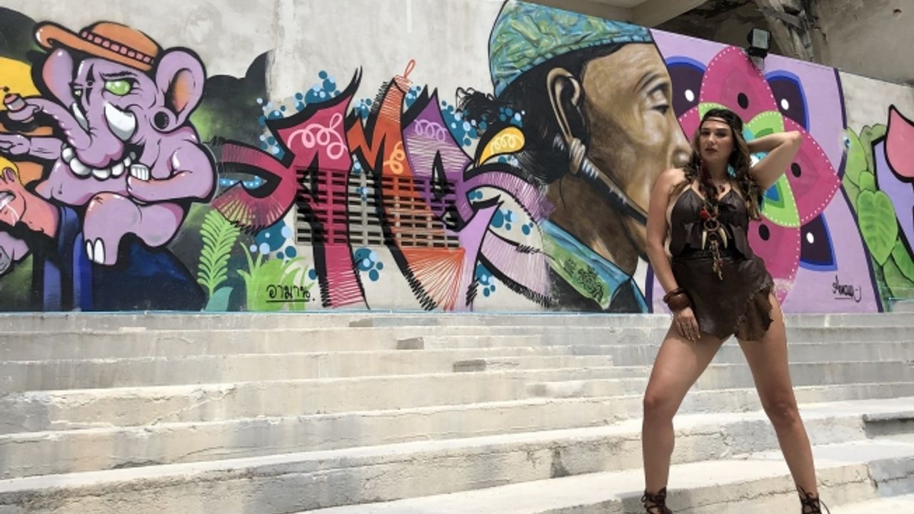 NİLAY DORSA BAYRAMDA EV TAŞIDI
