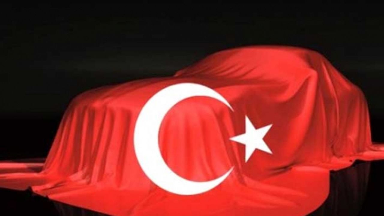 Yüzlerce kişi yerli otomobil için sıraya girdi