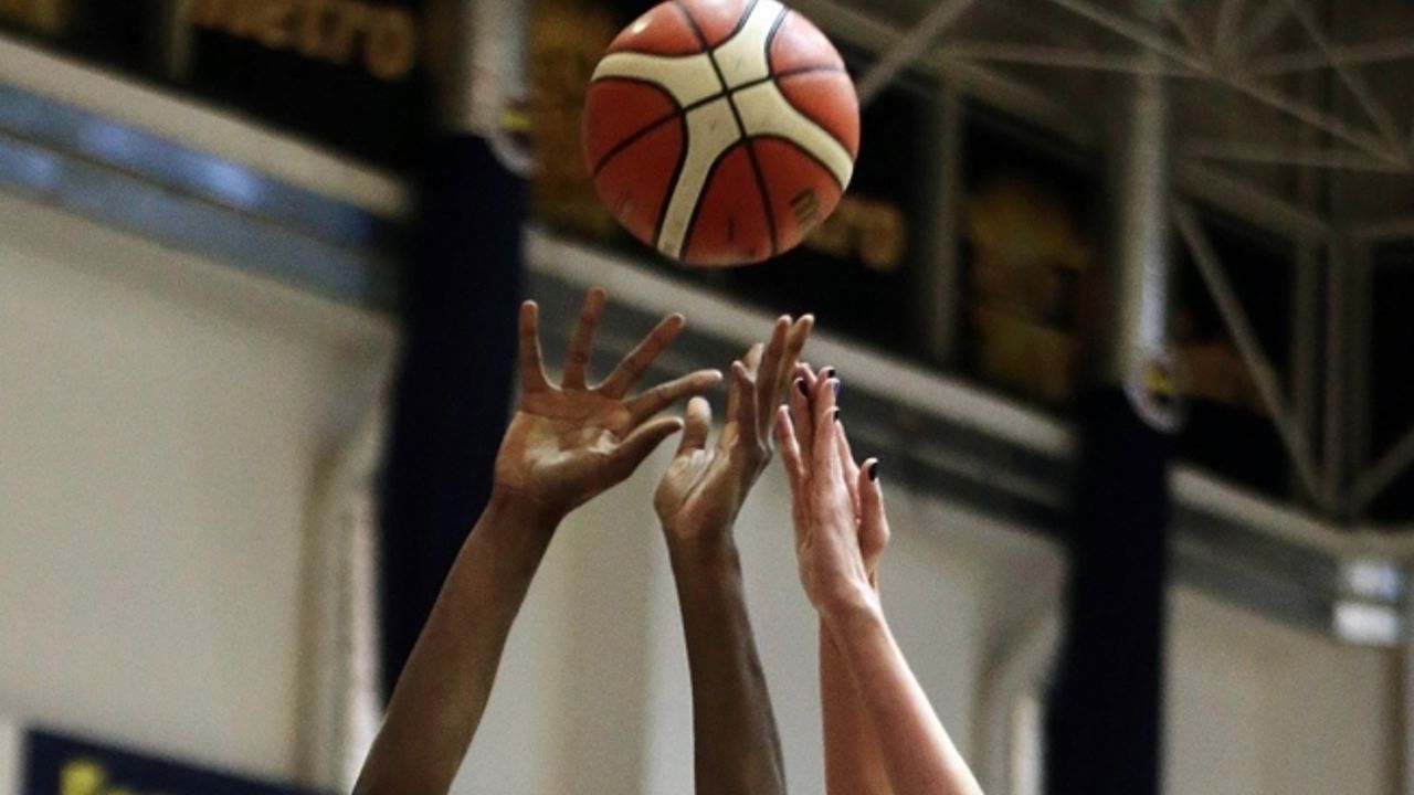 Kadın Basketbolunda Derbide Beşiktaş ile Fenerbahçe Karşılaşacak