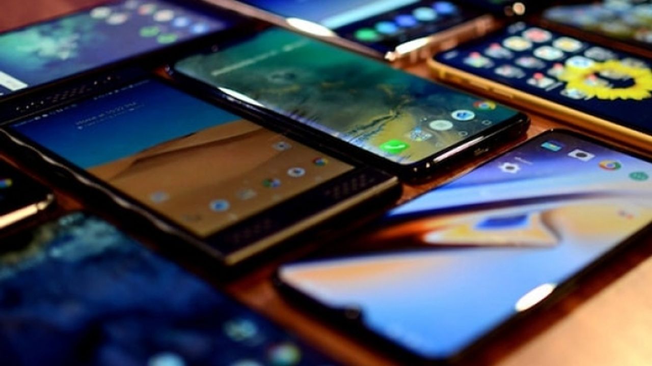 Borcu Ödenmeyen Telefonlar Kullanıma Kapanacak