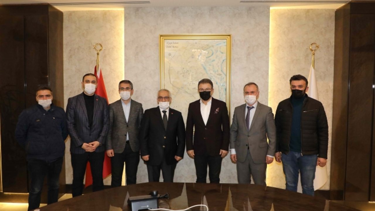 İstanbul Esnaf ve Bakkallar Odası'ndan Deniz Köken'e Teşekkür Ziyareti