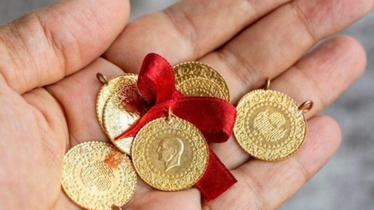 Altın fiyatları 9 ayın dibine geriledi... Bu seviye en son Haziran 2020 tarihinde görülmüştü.