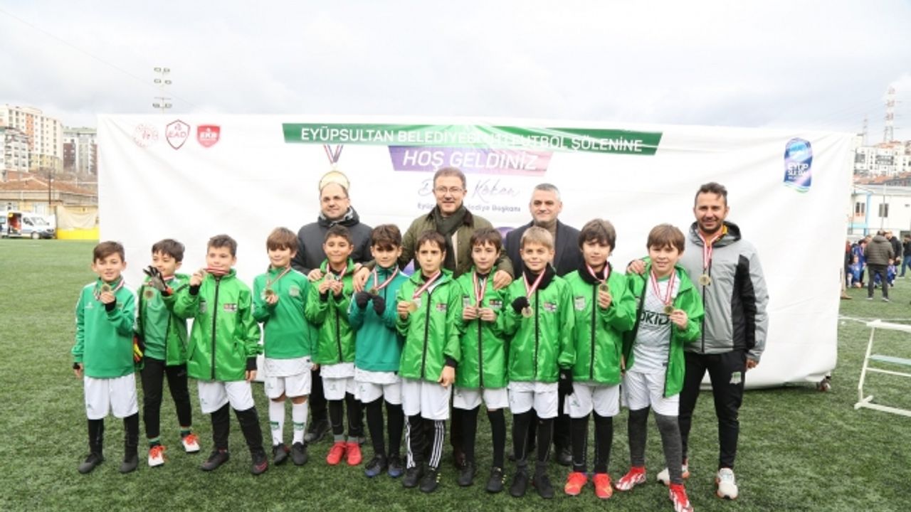 Eyüpsultan'da U-11 futbol şöleni