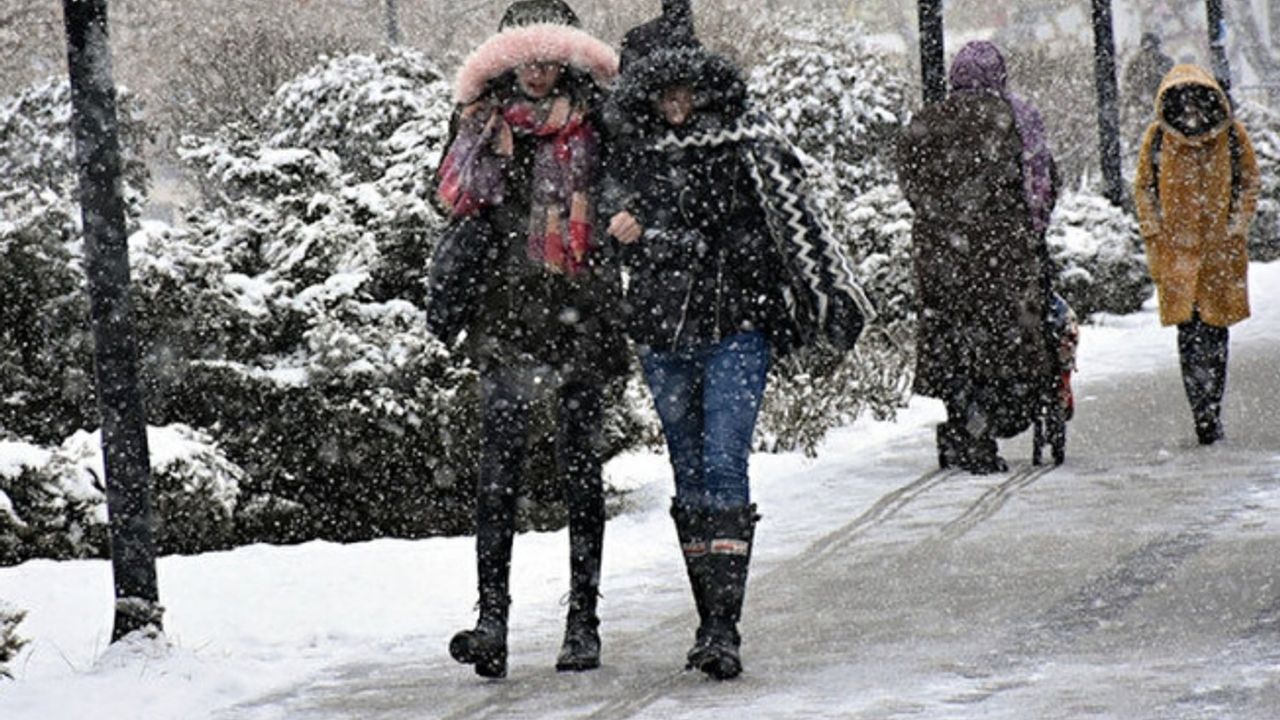 Meteoroloji'den flaş uyarı! Kara kış geliyor, günlerce sürecek