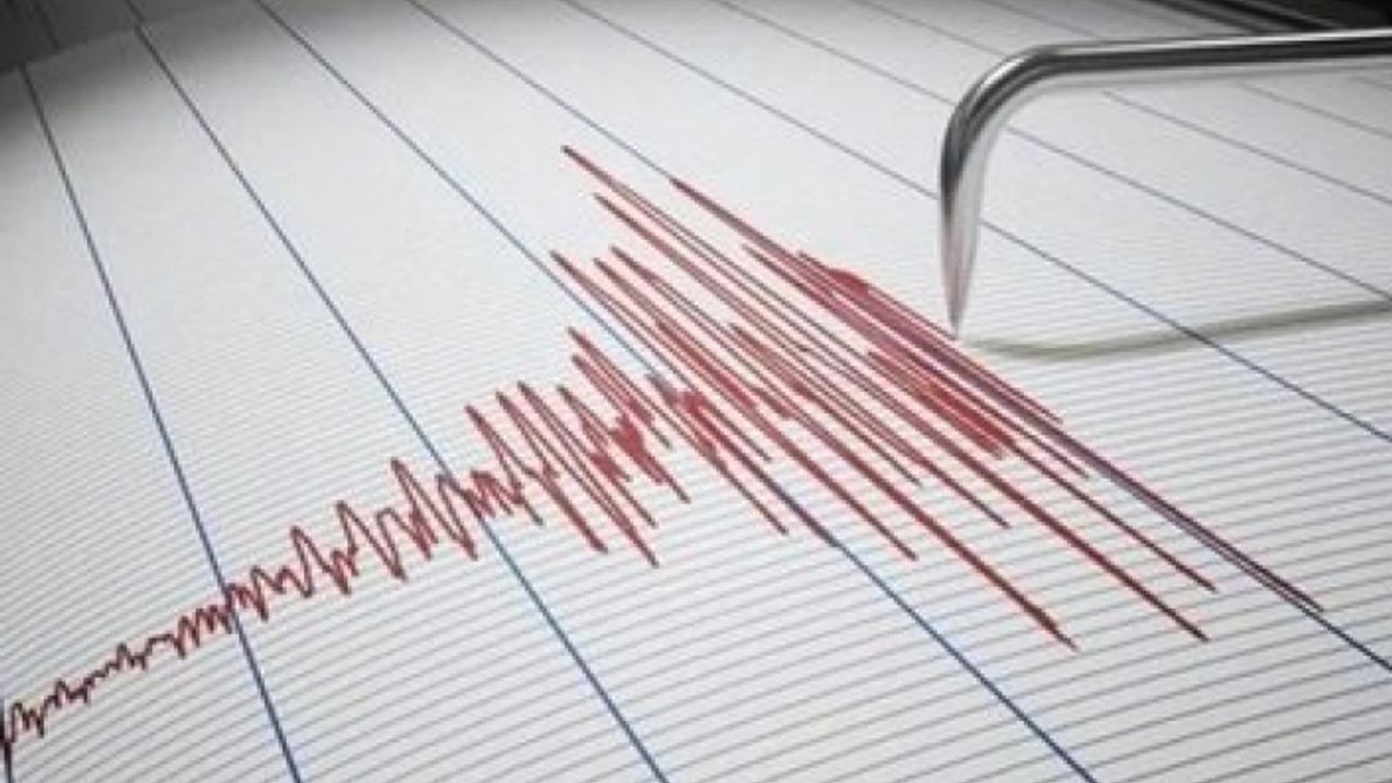 Son dakika... Antalya açıklarında  5.3 Büyüklüğünde korkutan deprem!