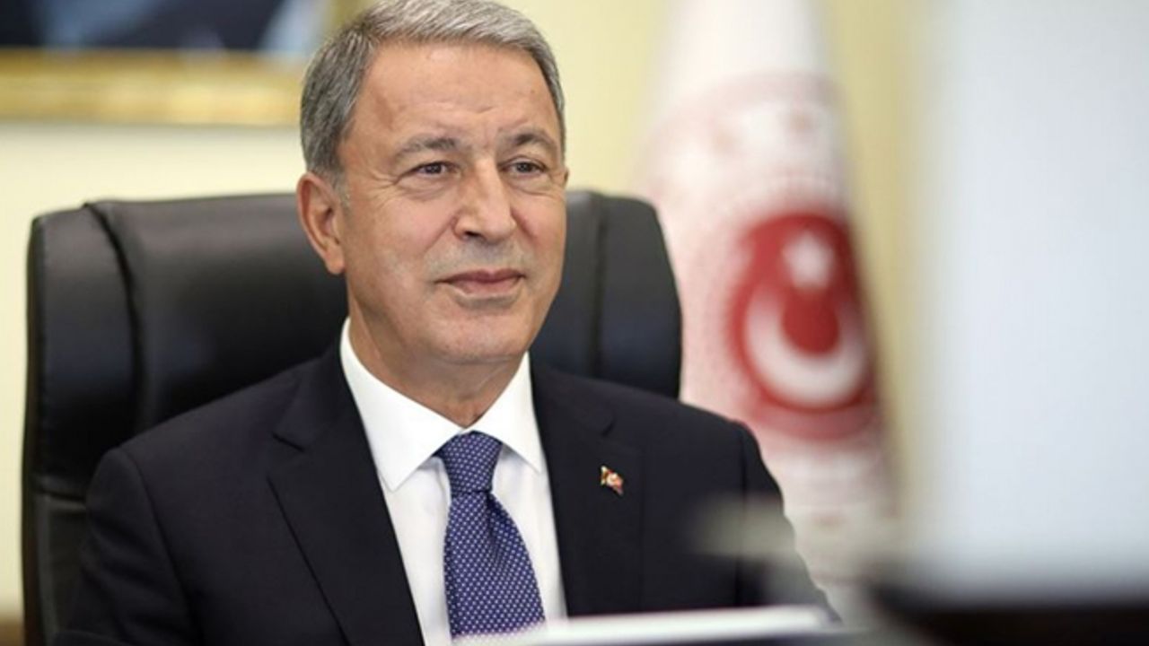 Bakan Akar da koronavirüse yakalandı