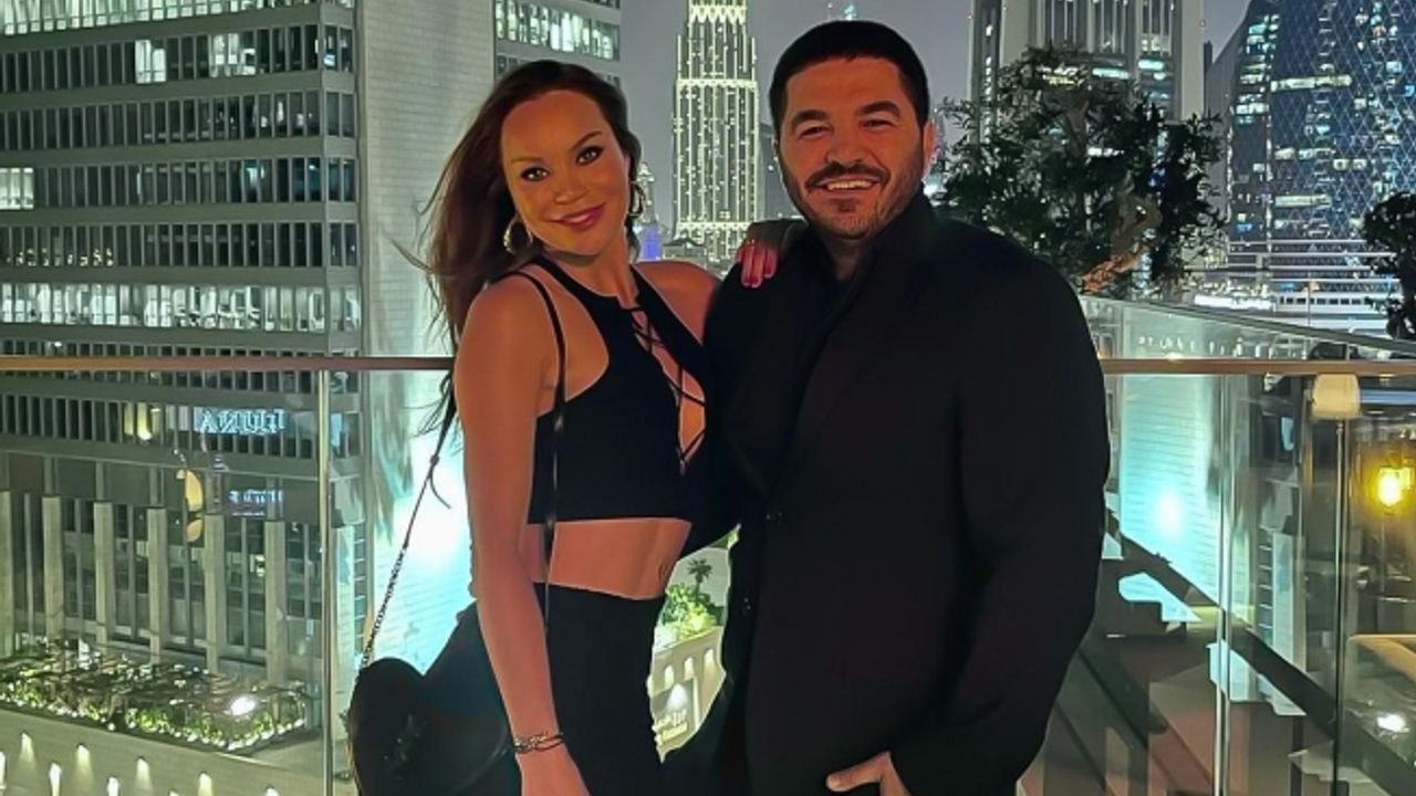 Ebru Şallı ve Eşi Uğur Akkuş'un Dubai Çıkarması