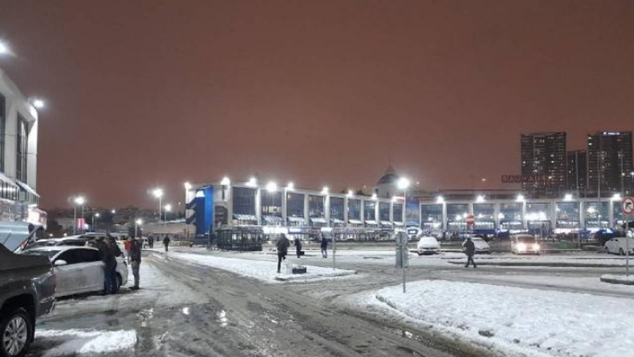 Esenler ve Harem otogarlarından otobüs çıkışları durduruldu!