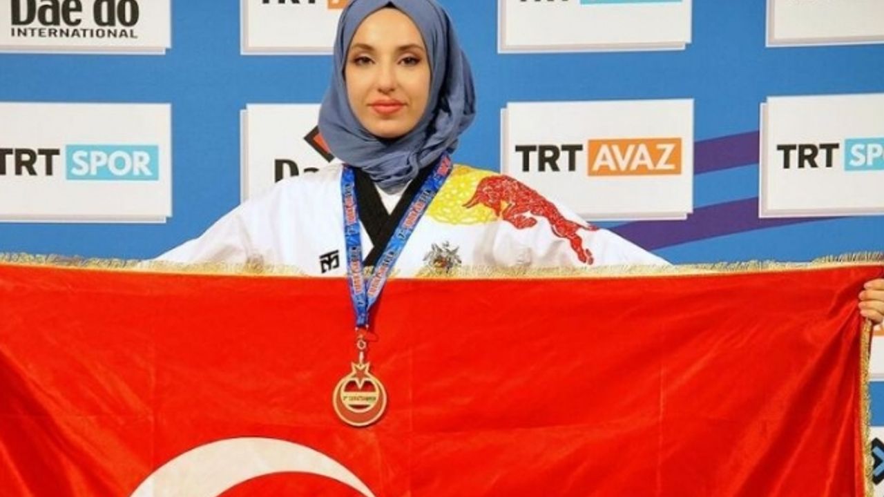 Kübra Dağlı: Başlarken zorluk yaşadım, 'Erkek sporu' dediler, dünya şampiyonu oldum.
