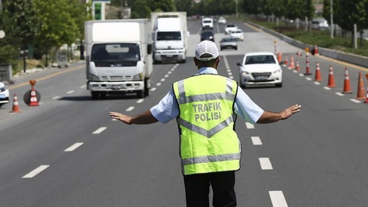 Pazar günü yollar kapanacak, sınava girecekler dikkat!