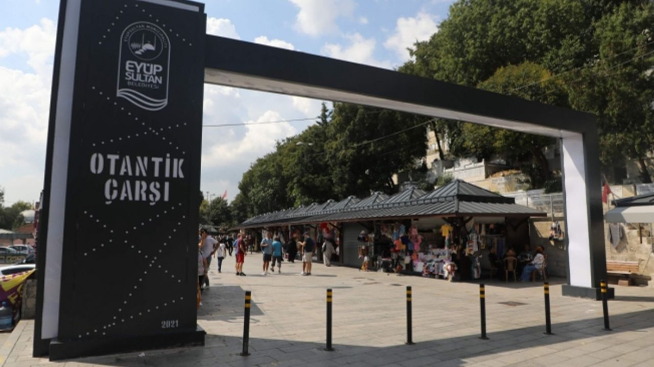 Eyüp Sultan Camii ve çevresi yeni çehresine kavuştu.