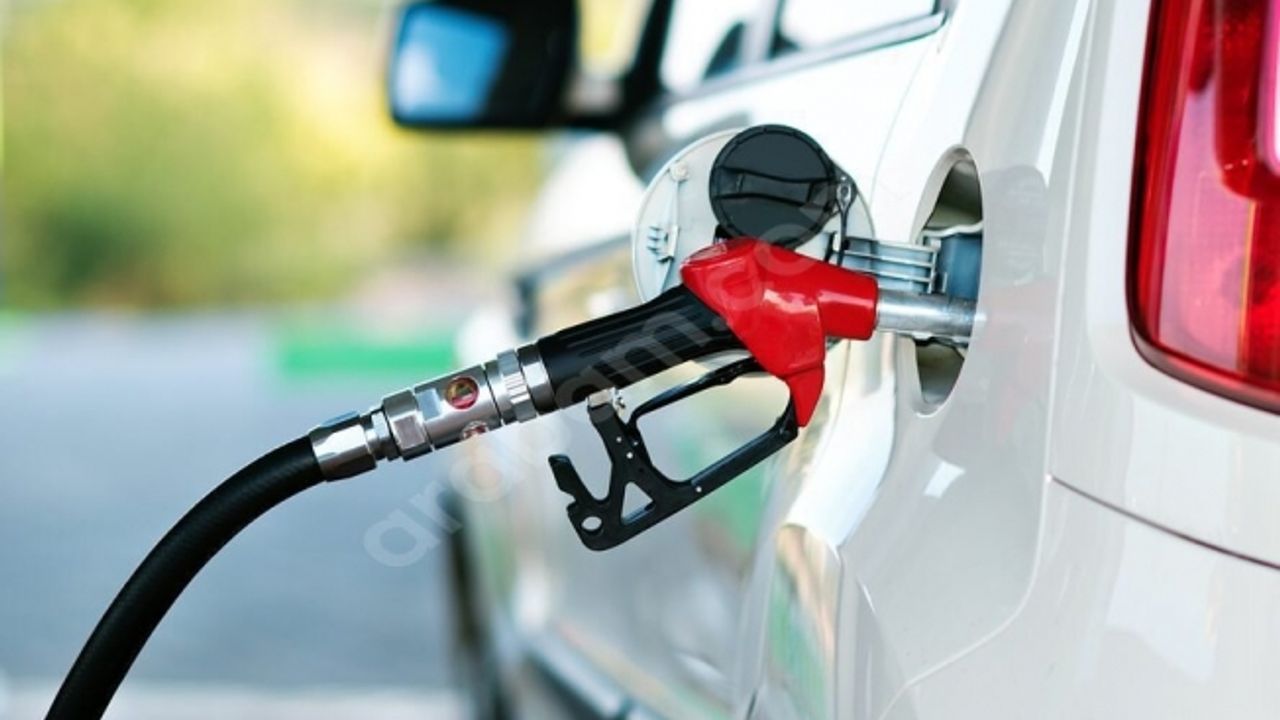 Son 6 ayın en düşük seviyesinde; motorin ve benzine büyük indirim yolda