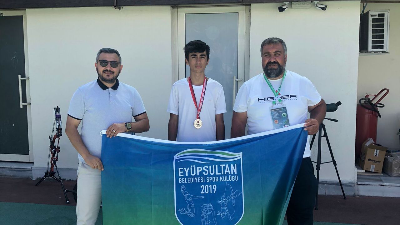 Sporcumuz Yunus Dursun, Okçulukta zirvede