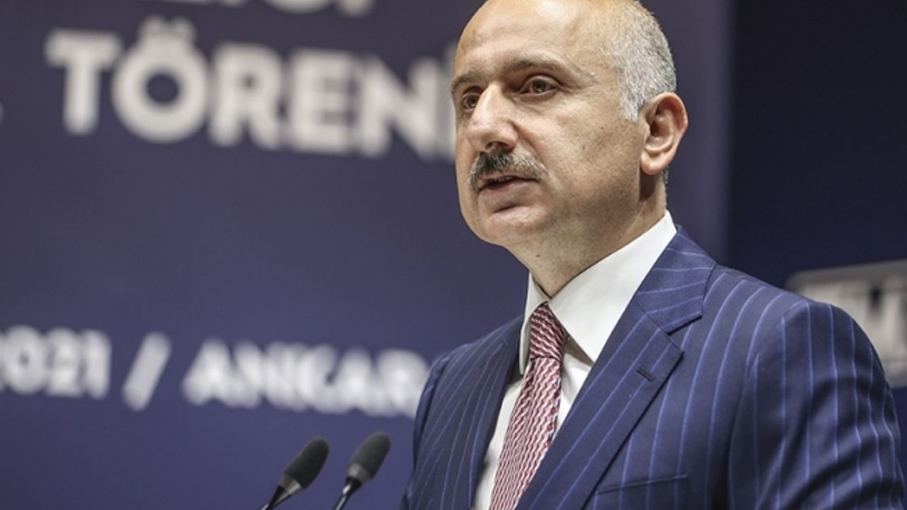 Bakan Karaismailoğlu: İstanbul'da her ay bir metro hattı açacağız.