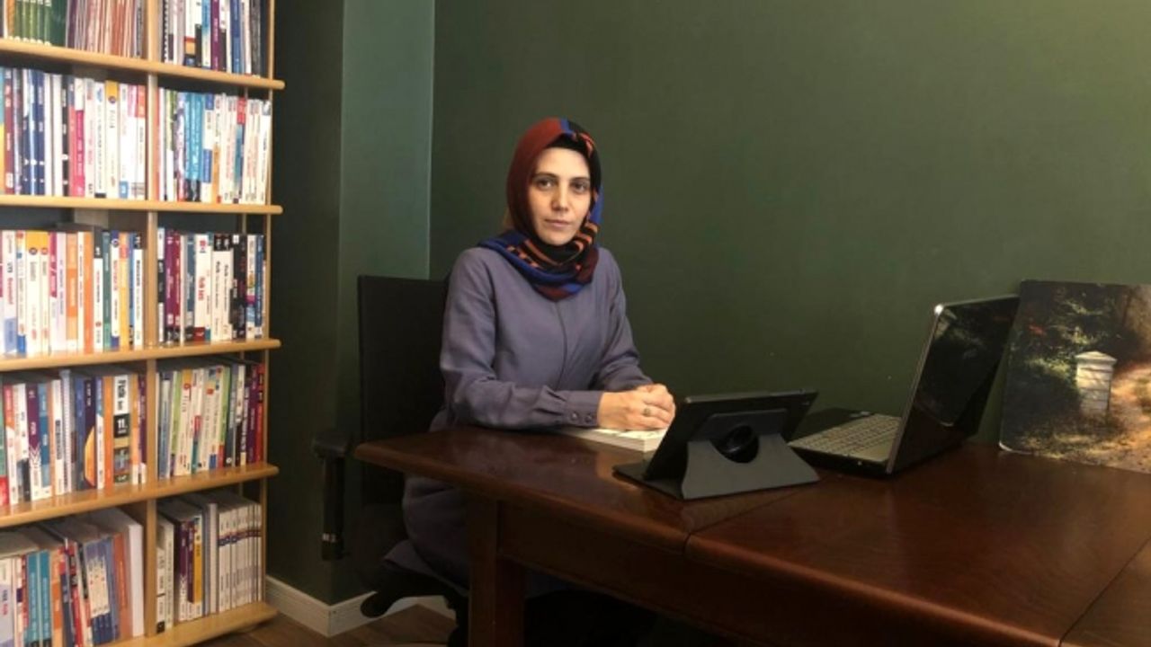 Matematik Öğretmeni Selcan Saygıcak'ı Tanıyalım.