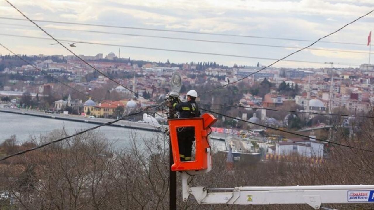 BEDAŞ: 9 günlük bayram tatilinde elektrik tüketimi yüzde 30 geriledi