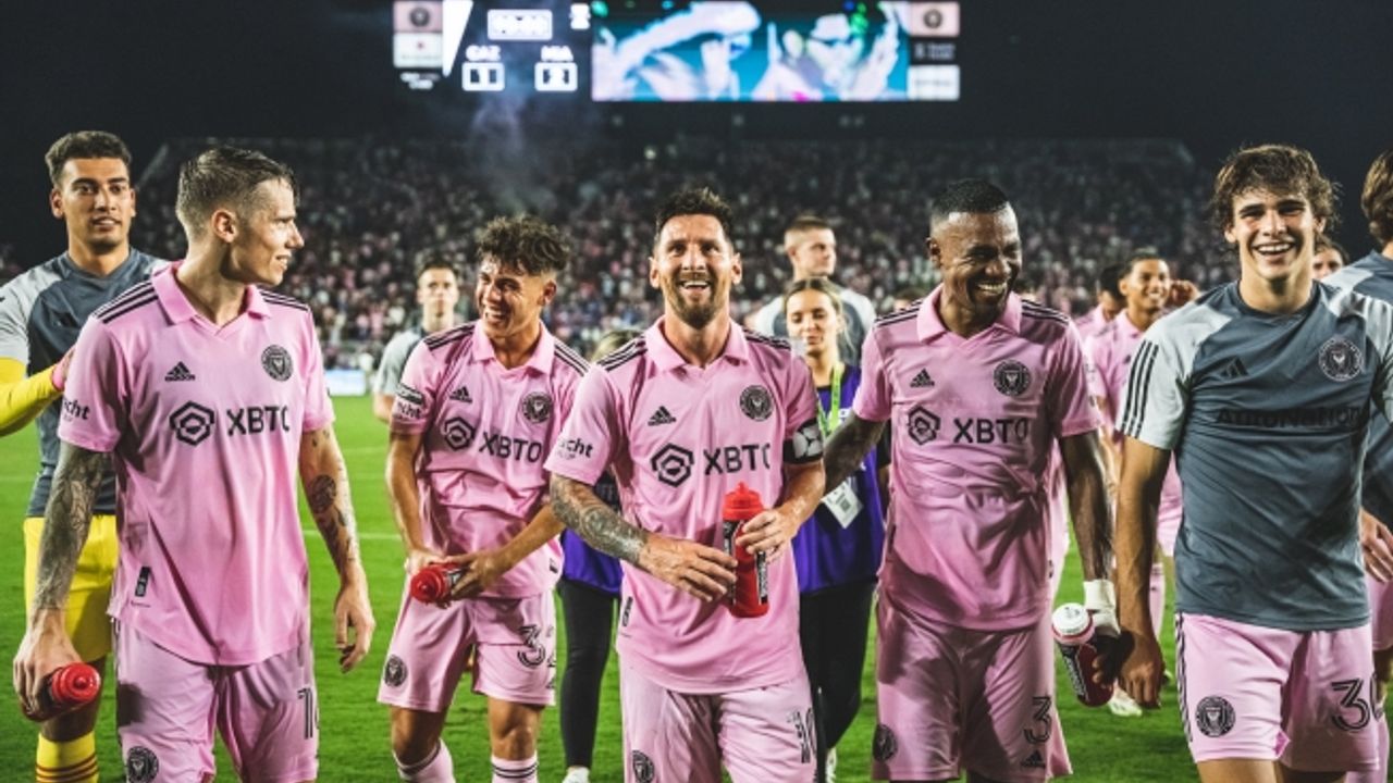 Messi ilk maçında Inter Miami'ye galibiyeti getirdi