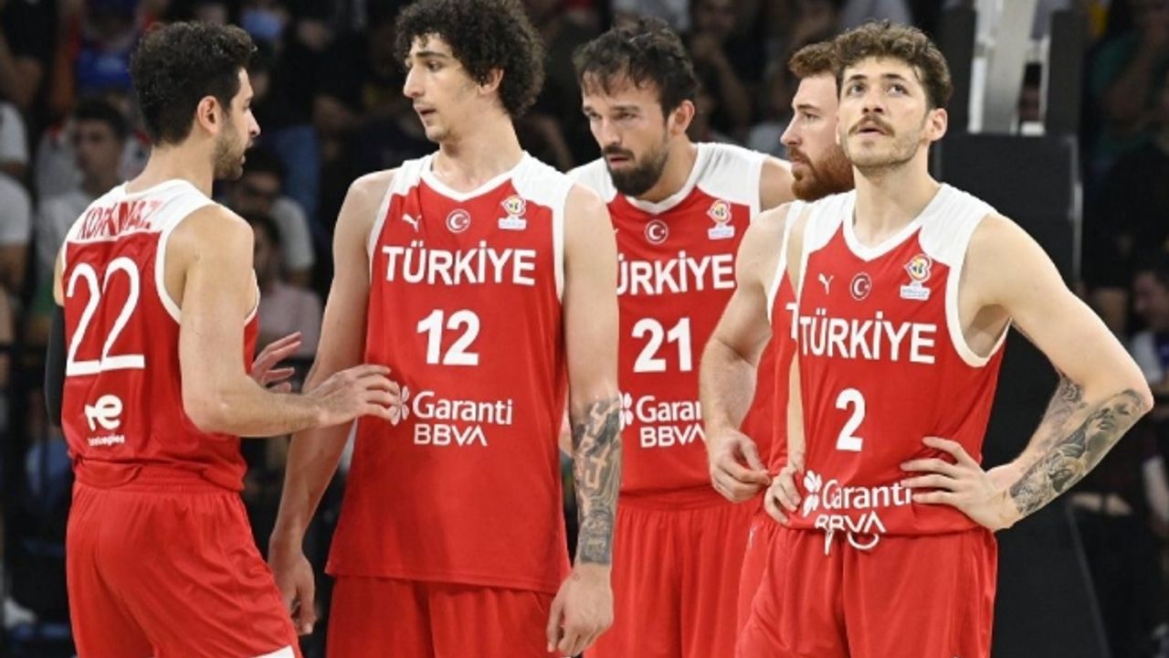 A Milli Erkek Basketbol Takımı, FIBA Olimpiyat Ön Eleme Turnuvası'nda finale yükseldi