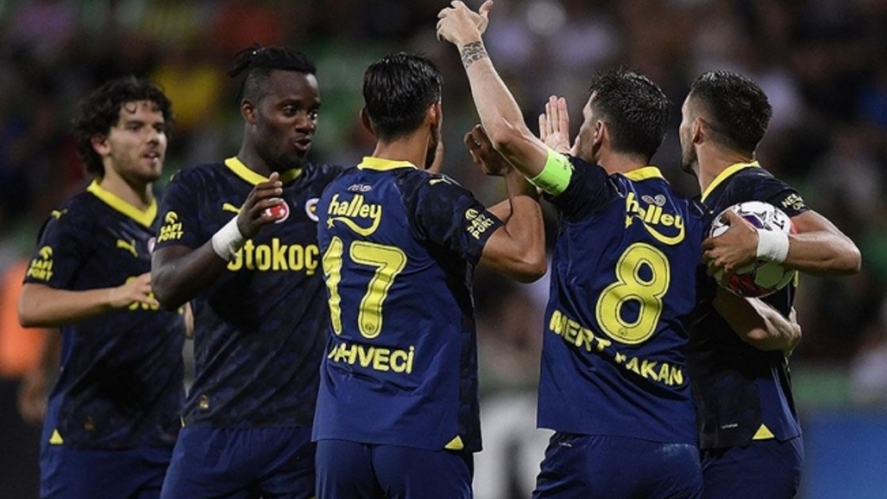 Fenerbahçe, UEFA Avrupa Konferans Ligi'nde tur atladı