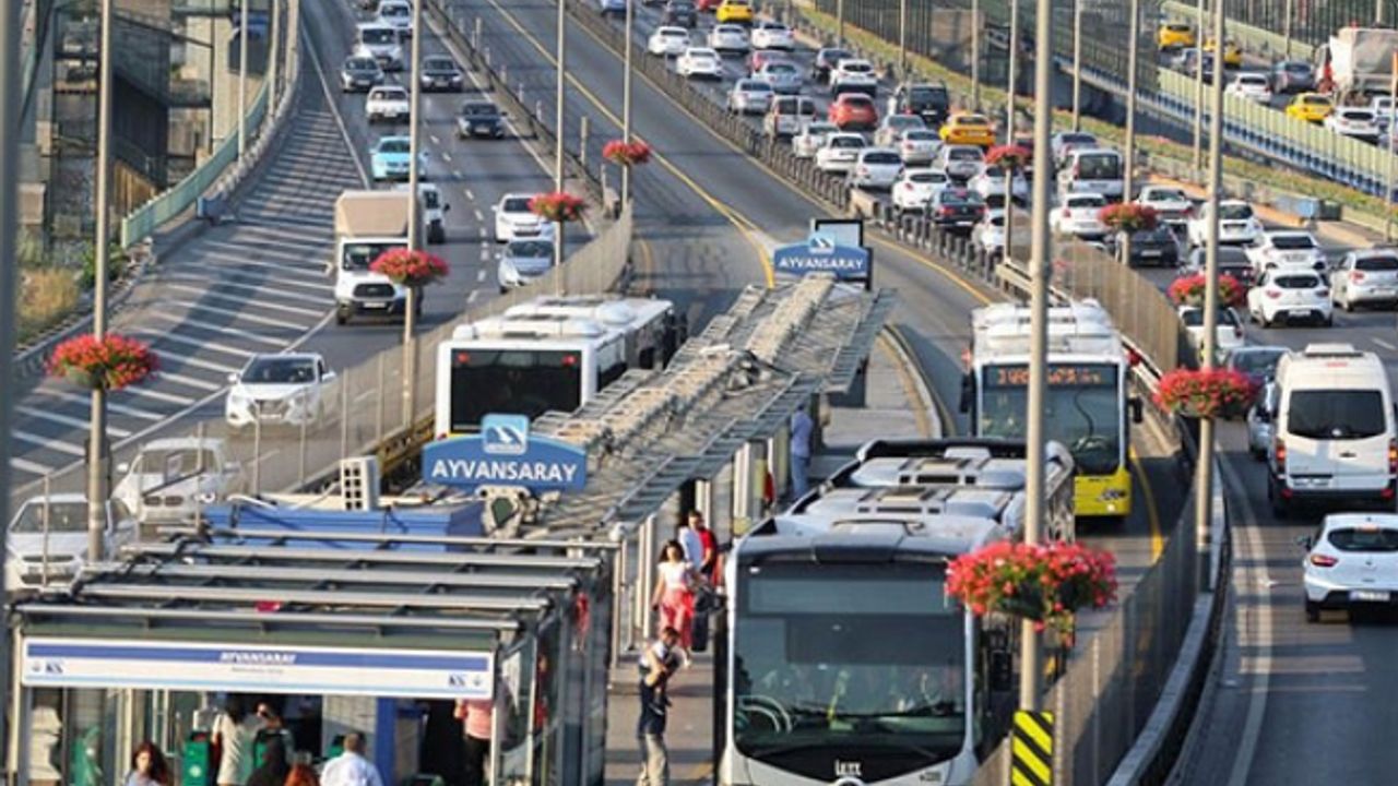 İstanbul'da toplu ulaşıma zam geldi