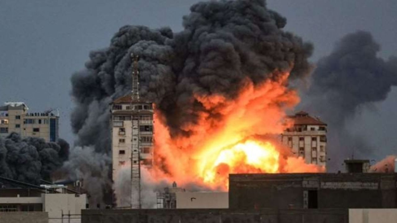 İsrail'den Gazze'ye hava bombardımanı!
