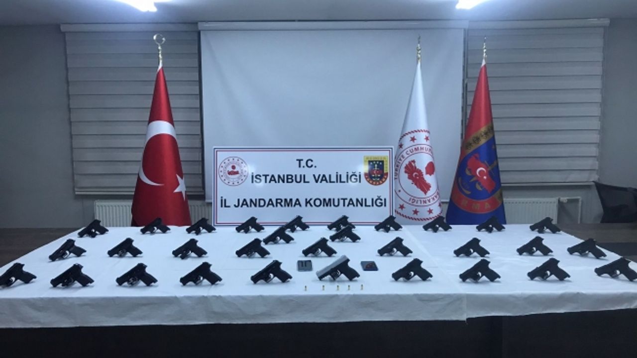 JANDARMA’DAN SİLAH TACİRLERİNE GENİŞ ÇAPLI OPERASYON