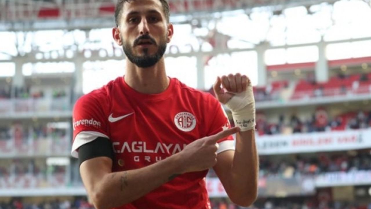Antalyasporlu futbolcu Sagiv Jehezkel, tepki çeken gol sevinci sonrası gözaltına alındı