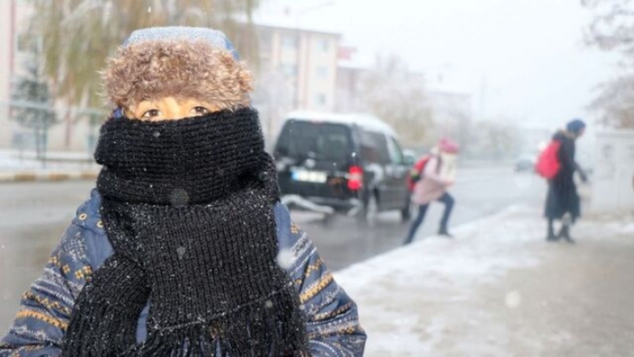 Sağanak ve kar yağışı devam ediyor! Bu bölgeler dikkat.