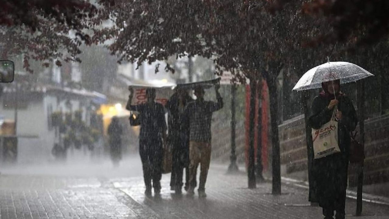 Bugün (10 Ekim) hava nasıl olacak? Birçok bölge için sağanak uyarısı!