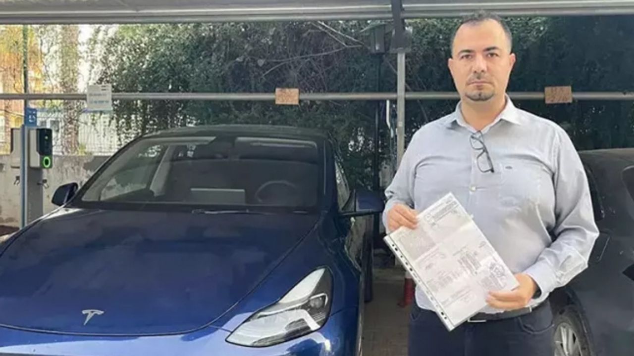 Tesla aldı yolda giderken hayatının şokunu yaşadı: Piyasa fiyatının altında satacak!