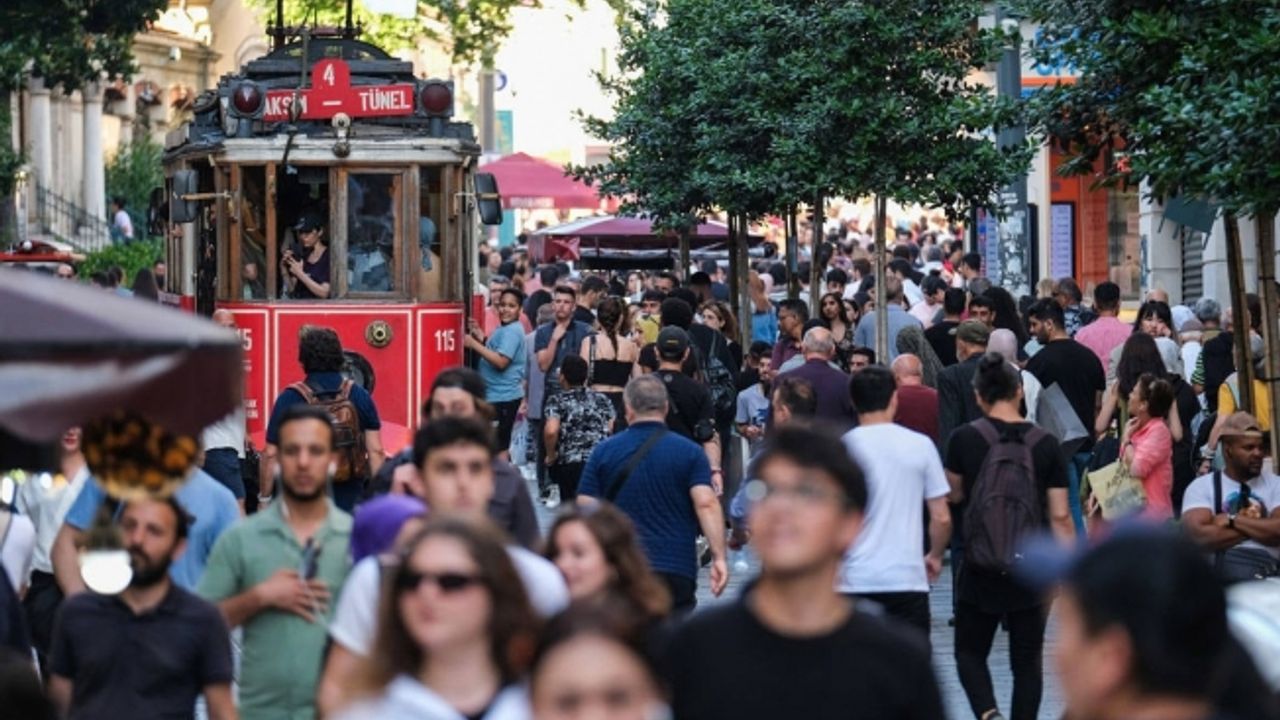 TÜİK, ağustos ayı işsizlik verilerini açıkladı