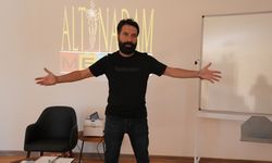 SAVAŞ SANCAK ÖĞRENCİLERİYLE BODRUMDA 1 DAKİKA