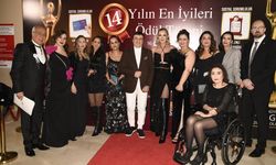 Ünlüler geçidi... Engelsiz Yaşam Vakfı ödül töreni yapıldı...