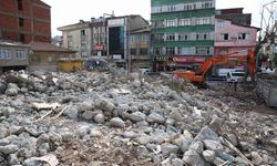 Haliç Hospital binasının yıkımı tamamlandı.