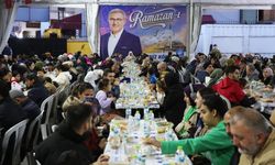 Binlerce vatandaş Eyüpsultan’da dev iftar sofrasında buluşuyor