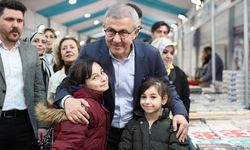 Geleneksel kitap fuarı Ramazan ayında kapılarını açtı.