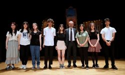 3. Liseler Arası Tiyatro Günleri perdelerini açtı