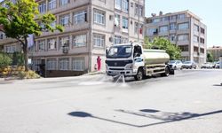 Eyüpsultan'da temizlik ekipleri 7/24 sahada