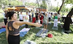 Yoga tutkunları Eyüpsultan’da buluştu