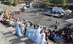 Eyüpsultan’da Uluslararası Halk Dansları Festivali