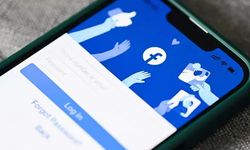 AB'den Facebook'a 102 milyon dolarlık şifre cezası