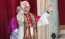 Yeni Papa ABD’li Kardinal Robert Francis Prevost oldu