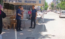 Eyüpsultan Jandarmasından Bayram Günü Anlamlı İkram