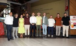 Başkan Özmen Eyüpsultan esnafıyla bir araya geldi